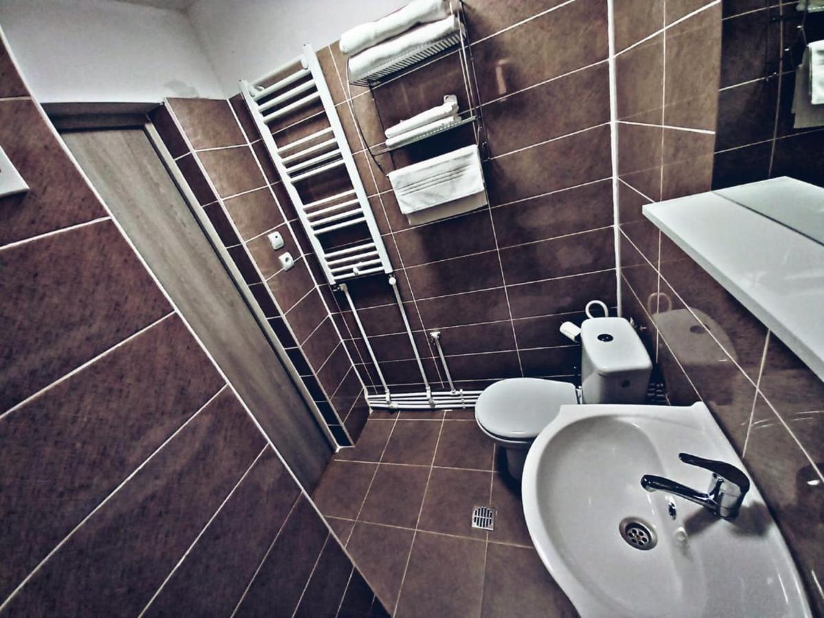 Camere In Regim Hotelier Brašov Exteriér fotografie
